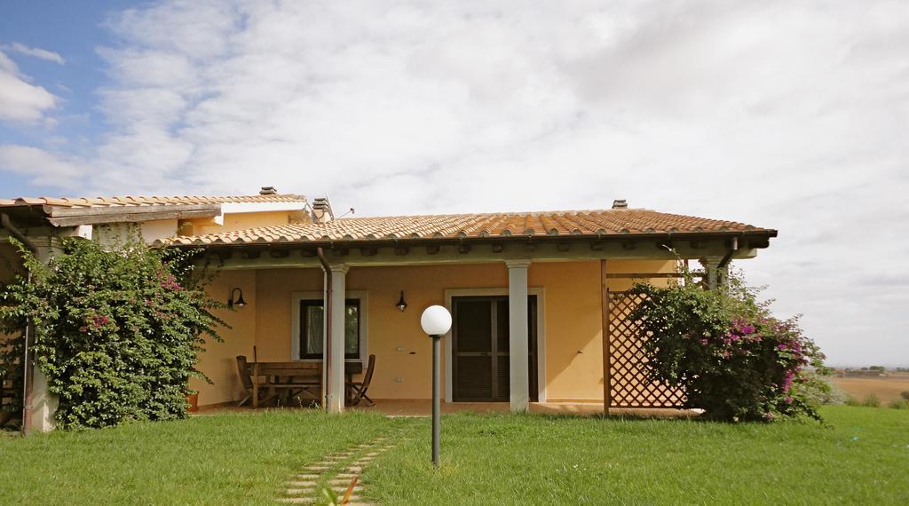 Agriturismo Colle D' Oro Pescia Romana Rom bilde