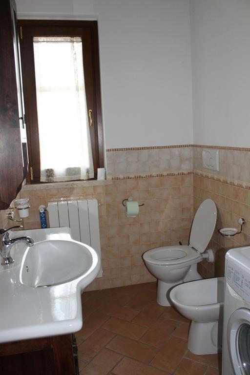 Agriturismo Colle D' Oro Pescia Romana Rom bilde
