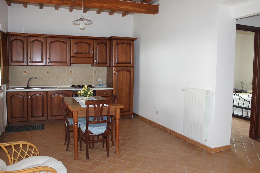 Agriturismo Colle D' Oro Pescia Romana Rom bilde