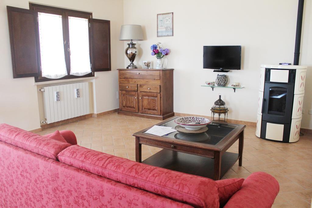 Agriturismo Colle D' Oro Pescia Romana Eksteriør bilde