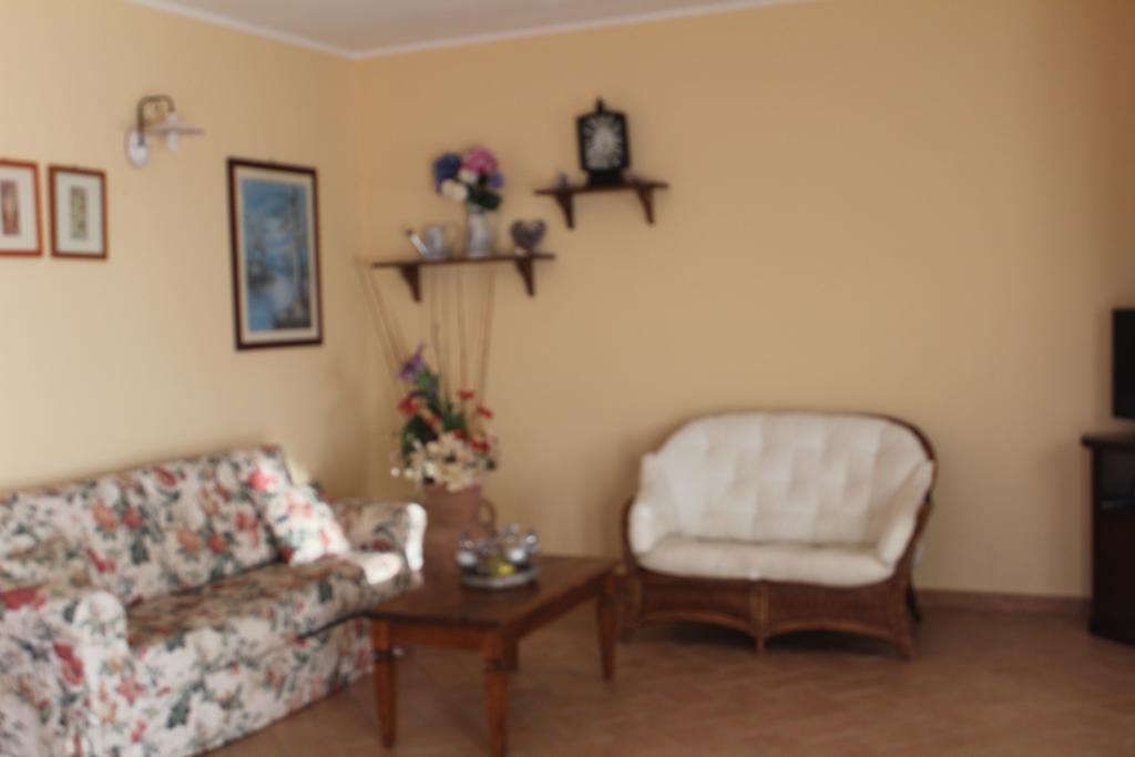 Agriturismo Colle D' Oro Pescia Romana Eksteriør bilde